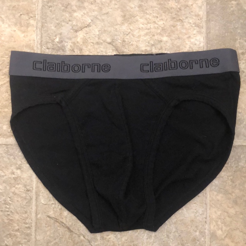 CLAIBORNE, briefs, size SMALL, black